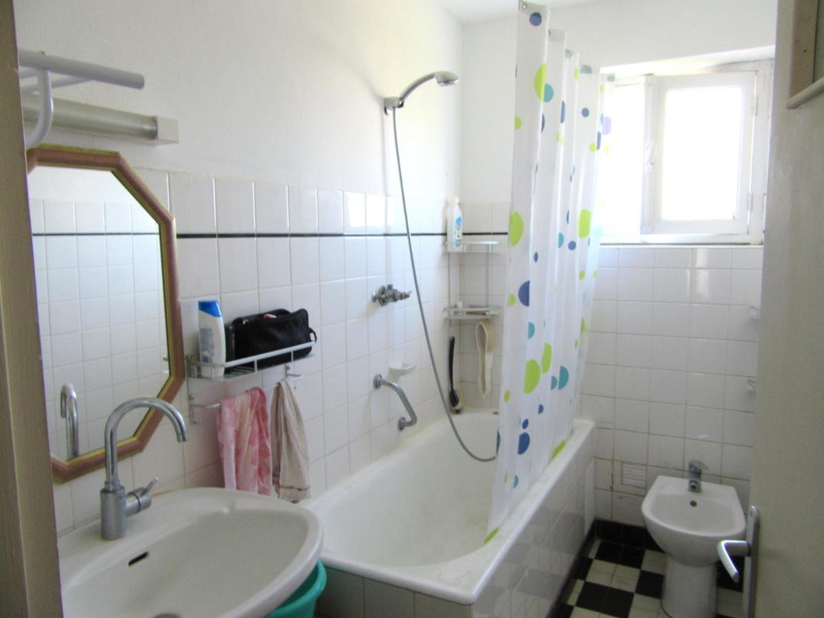 Apartmán Relai O² Lesneven Exteriér fotografie